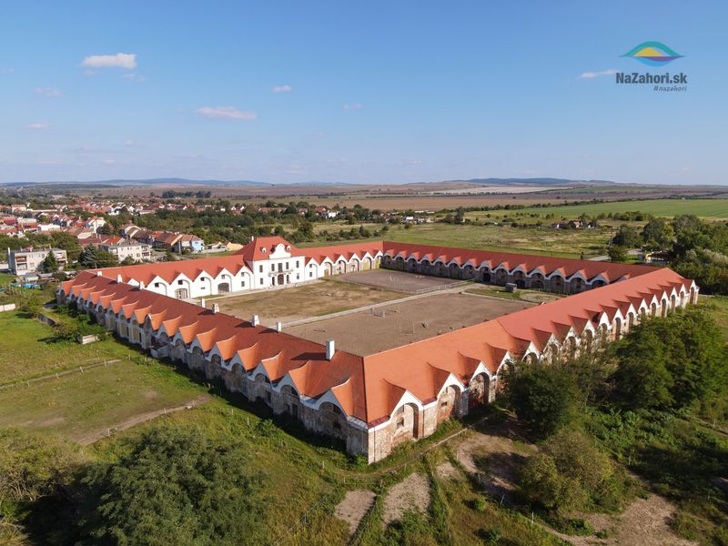 Žrebčín v obci Kopčany Zdroj: NaZahori.sk