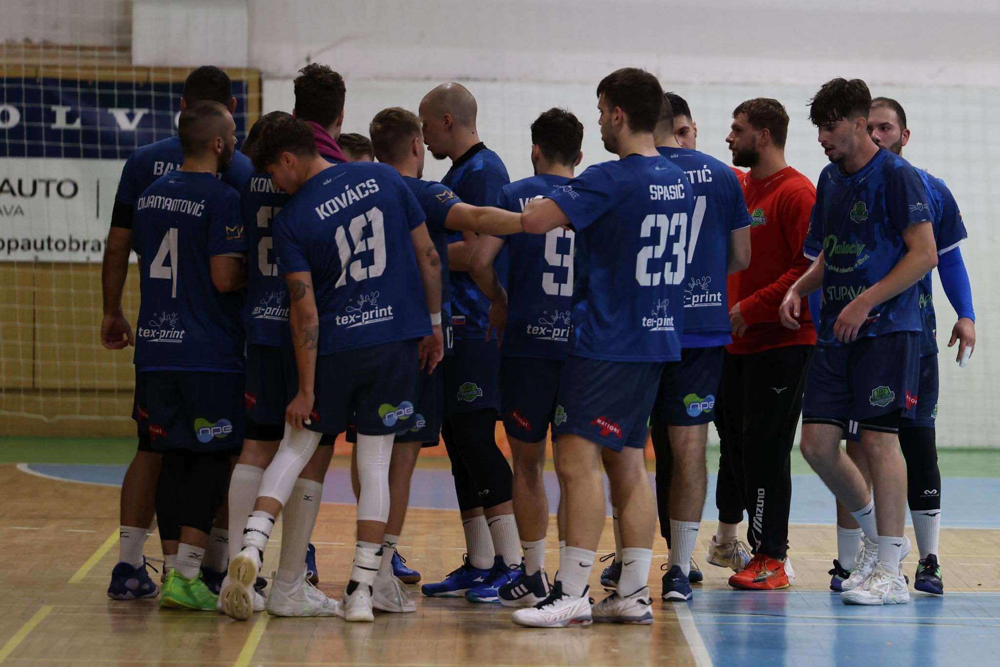 HC Záhoráci - Sporta Hlohovec 34:27, 5. kolo Niké Handball extraligy Autor: Vladimír Miček