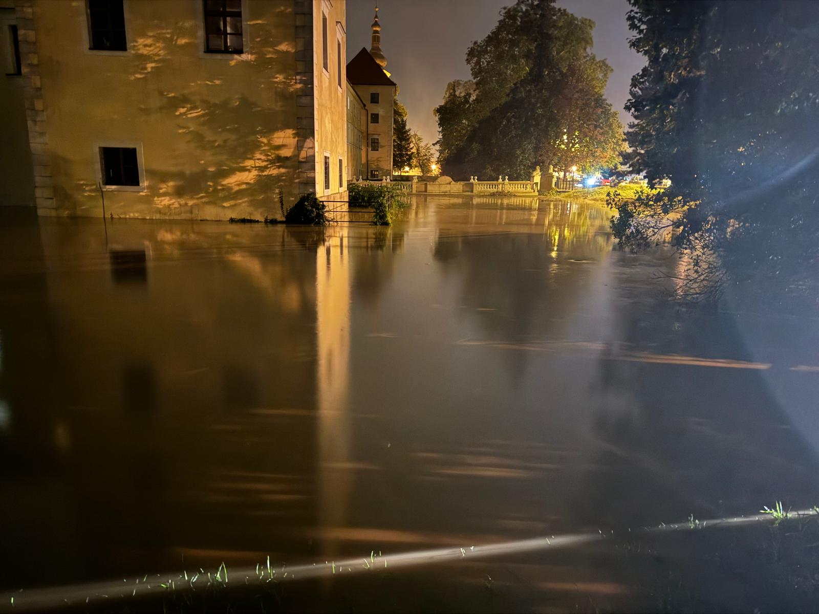 Kaštielsky park Stupava povodeň