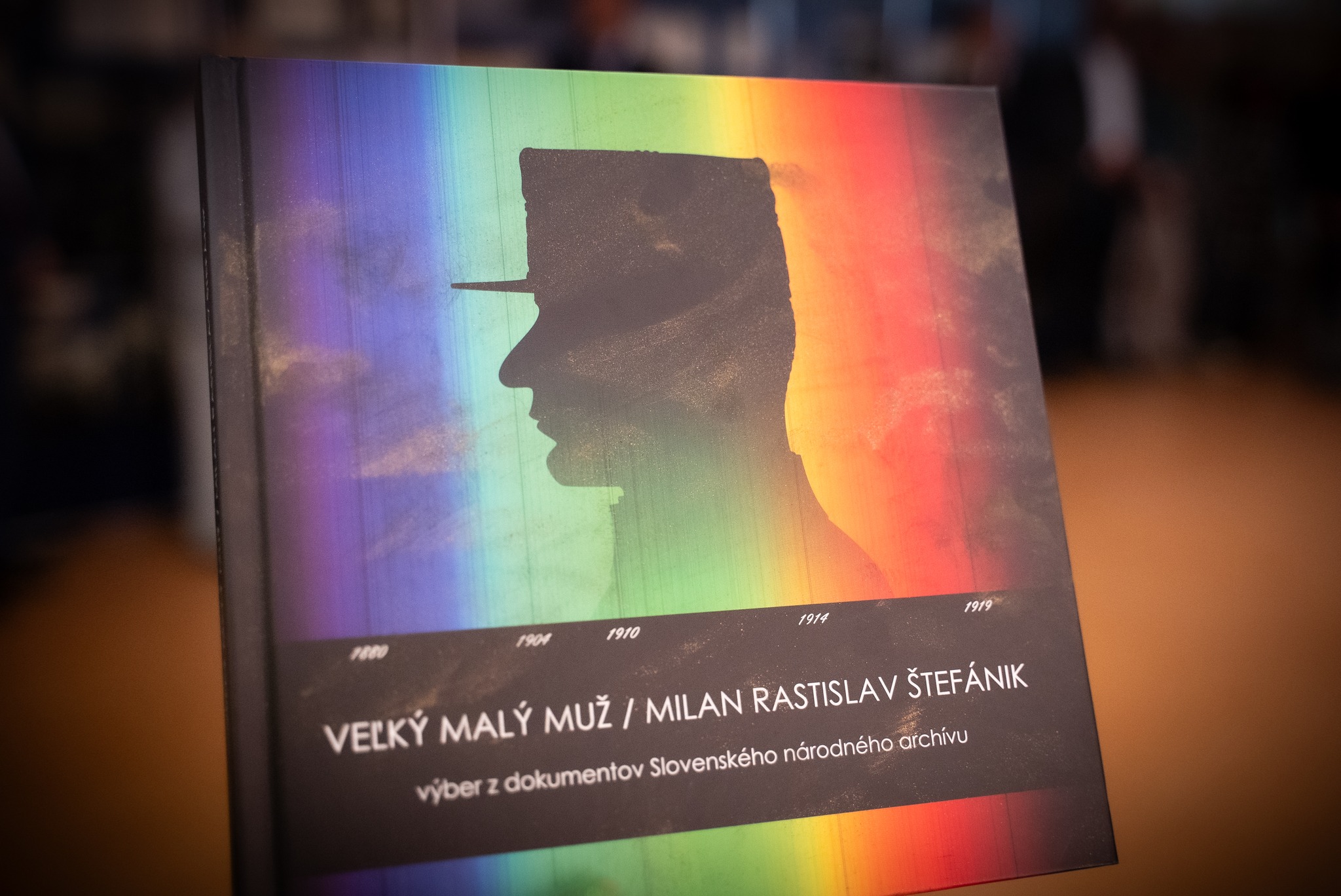 Publikácia VEĽKÝ MALÝ MUŽ / MILAN RASTISLAV ŠTEFÁNIK. zdroj: MV SR